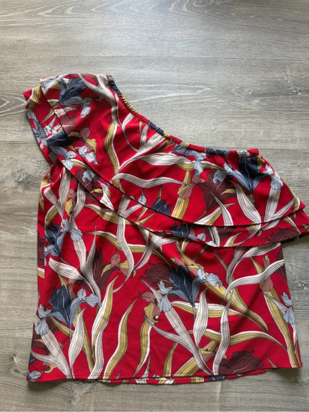 Red Floral One-Shoulder Ruffle Shirt - Picture 2 of 3